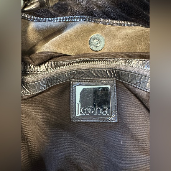 Kooba: Grey suede shoulder bag - Picture 3 of 4